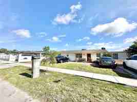 featured image of 12021 Sw 191st St #2