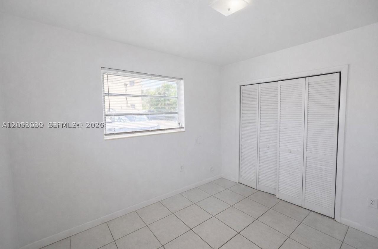 4381 W Flagler St #3 - Photo 7 of 10