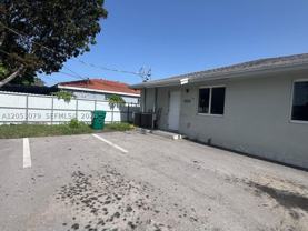10229 Sw 173rd St #1 - Photo 1 of 1