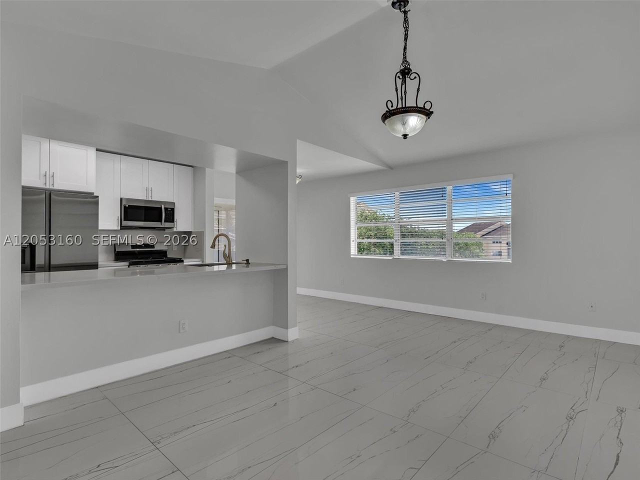 15325 Sw 106th Ter #636 - Photo 4 of 50