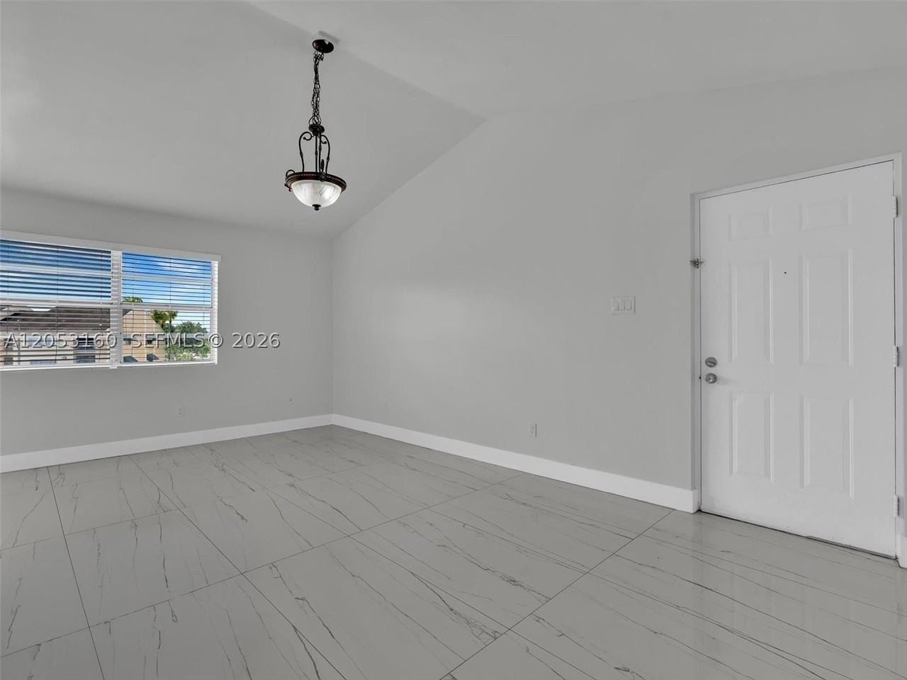 15325 Sw 106th Ter #636 - Photo 5 of 50