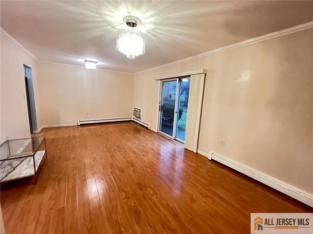 406 Cranbury Rd #7 - Photo 6 of 24