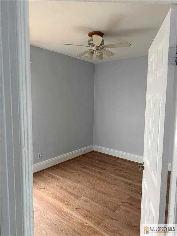 84 W Cherry St - Photo 3 of 8