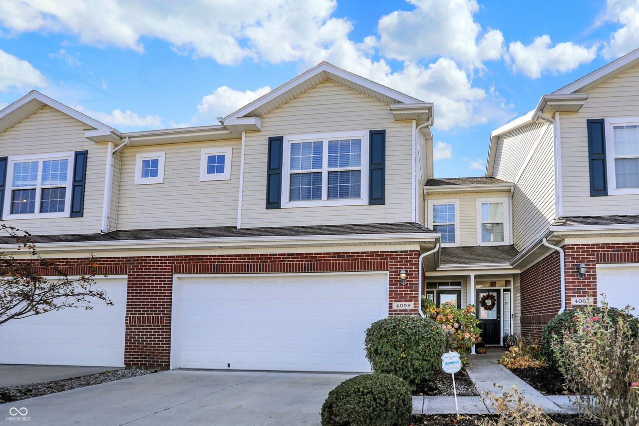 4059 Weston Pointe Dr - Photo 2 of 50