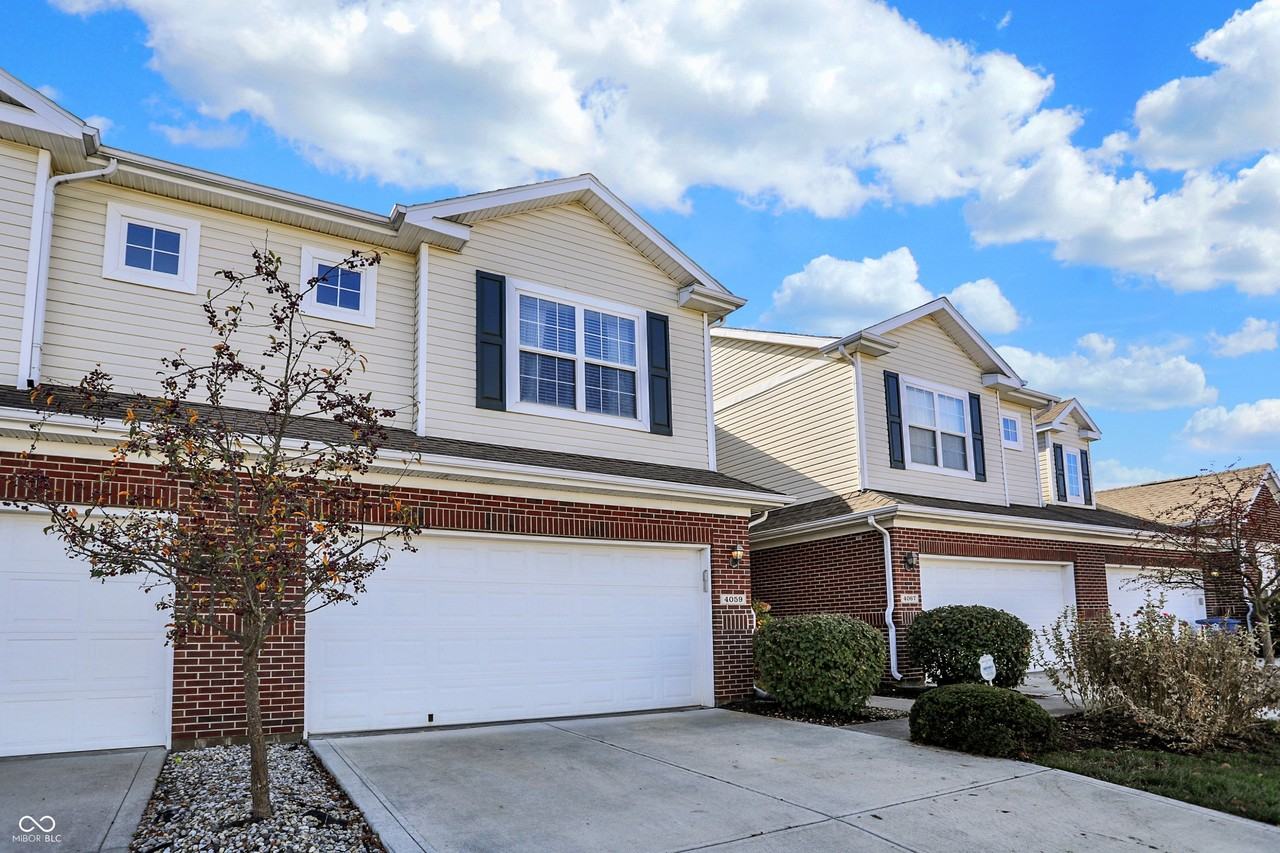 4059 Weston Pointe Dr - Photo 3 of 50