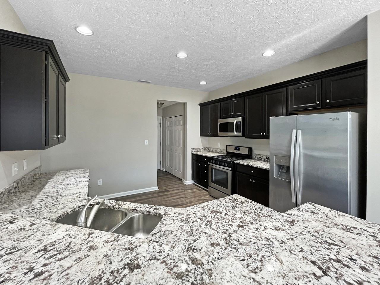 5775 Waterstone Way - Photo 5 of 14