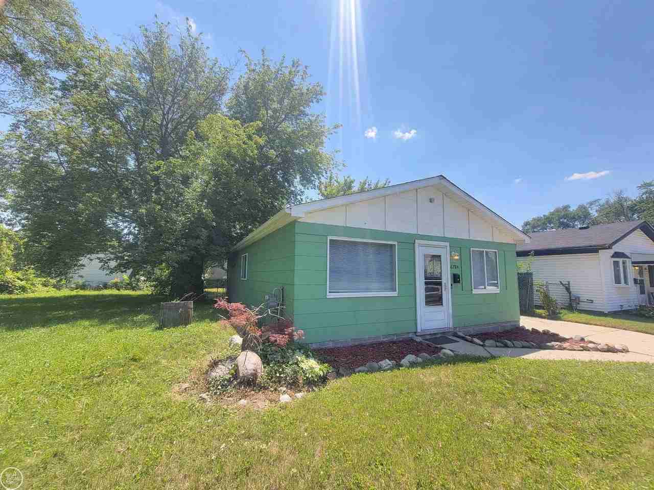 6784 Studebaker Ave - Photo 2 of 14