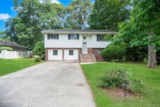 39 Wolfhollow Rd - Photo 1 of 1