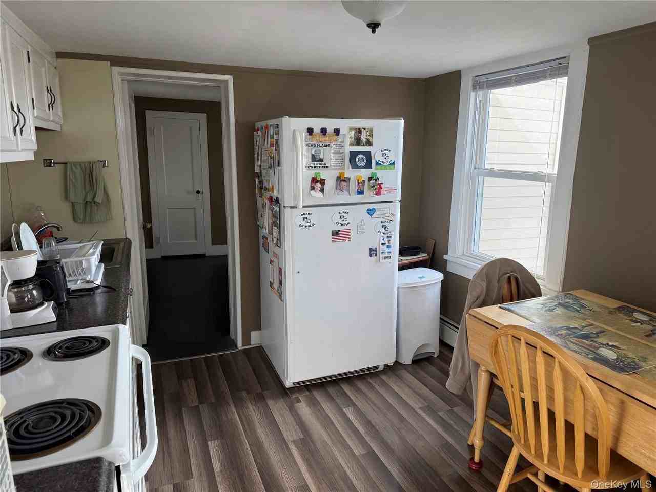 6 Glenmere Ave #4 - Photo 4 of 13