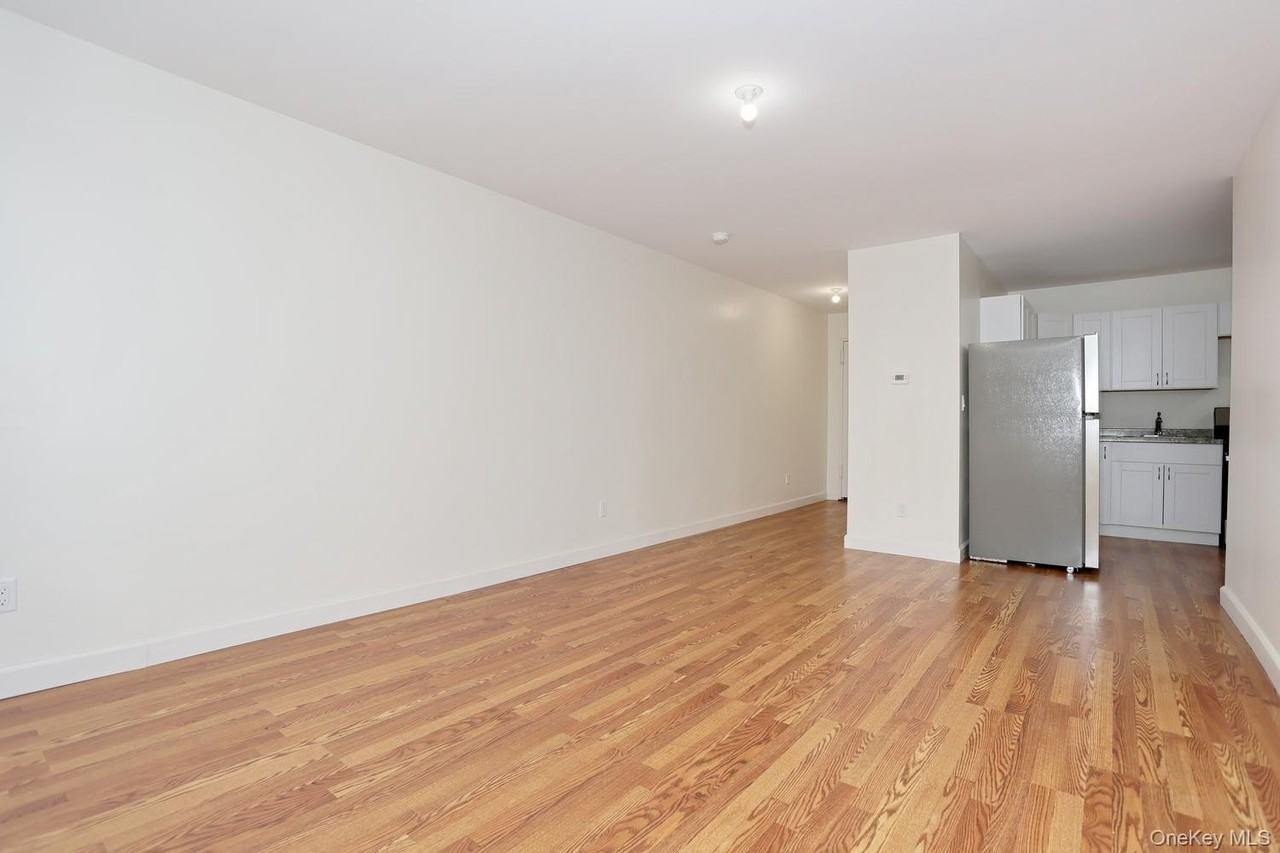 242 Kearsing Pkwy #F - Photo 7 of 21