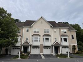 featured image of 54 Fairways Dr