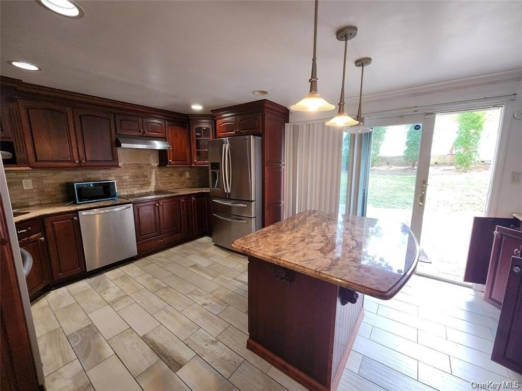55 Holiday Park Dr - Photo 3 of 14