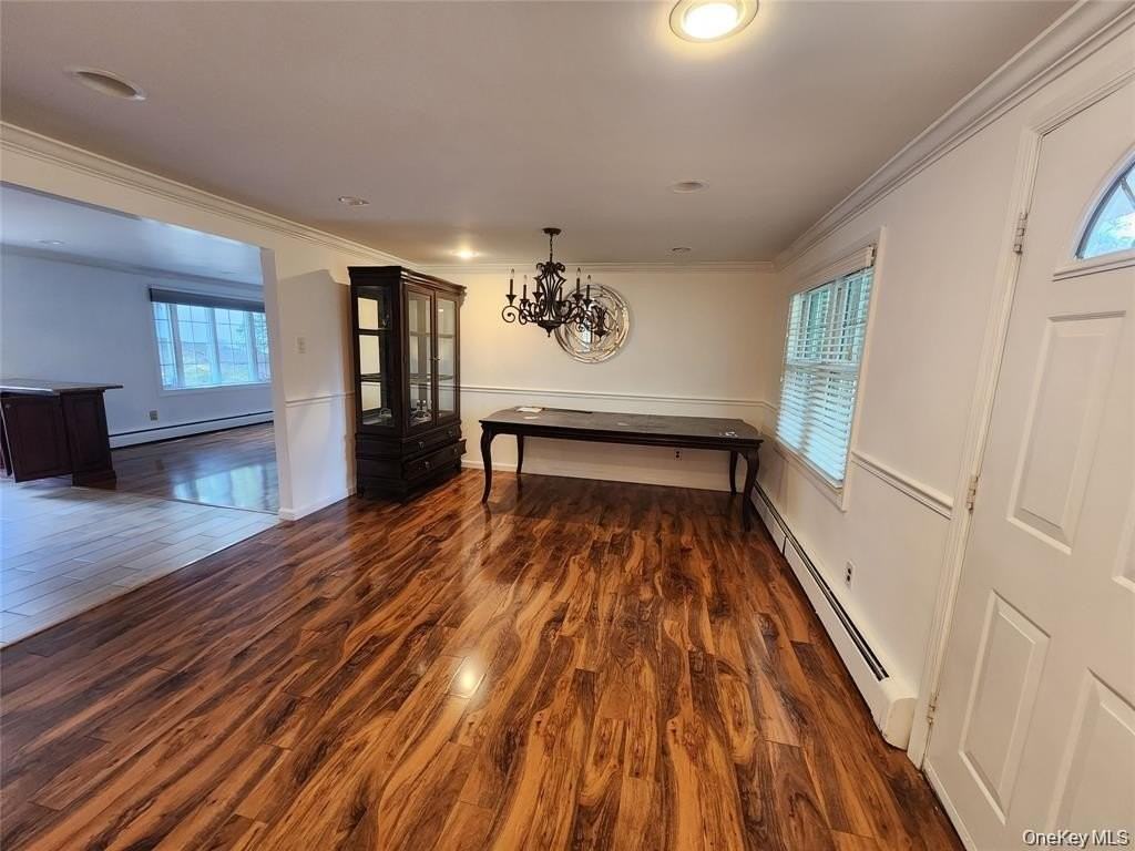 55 Holiday Park Dr - Photo 5 of 14