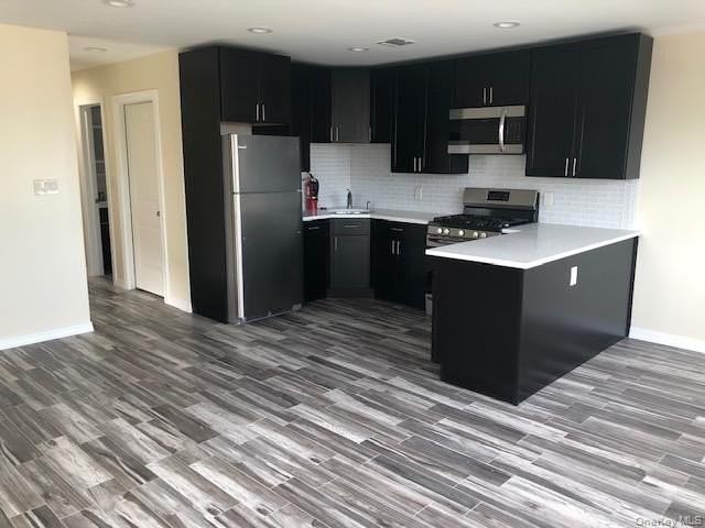 2933 Oceancrest Blvd - Photo 4 of 10