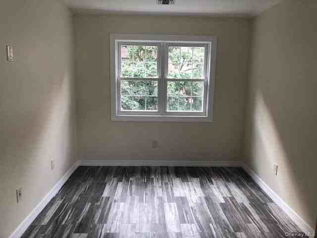 2933 Oceancrest Blvd - Photo 7 of 10