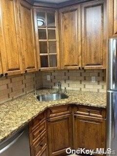 1069 Fenwood Dr #1 - Photo 7 of 13