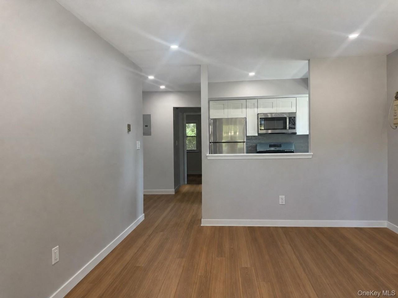 4433 244th St #1stFL - Photo 2 of 4