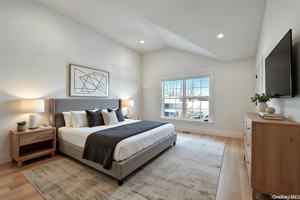 featured image of 1 Manhasset Ave #B