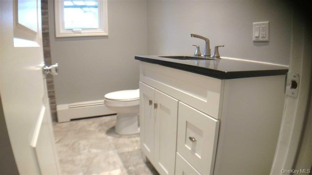 29 Heaney Dr - Photo 6 of 17