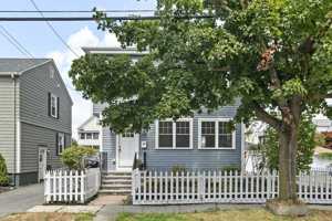 featured image of 57 Yale St #57