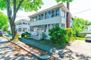 featured image of 135 Safford St #2