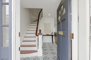 9 Robbins St - Photo 1 of 1