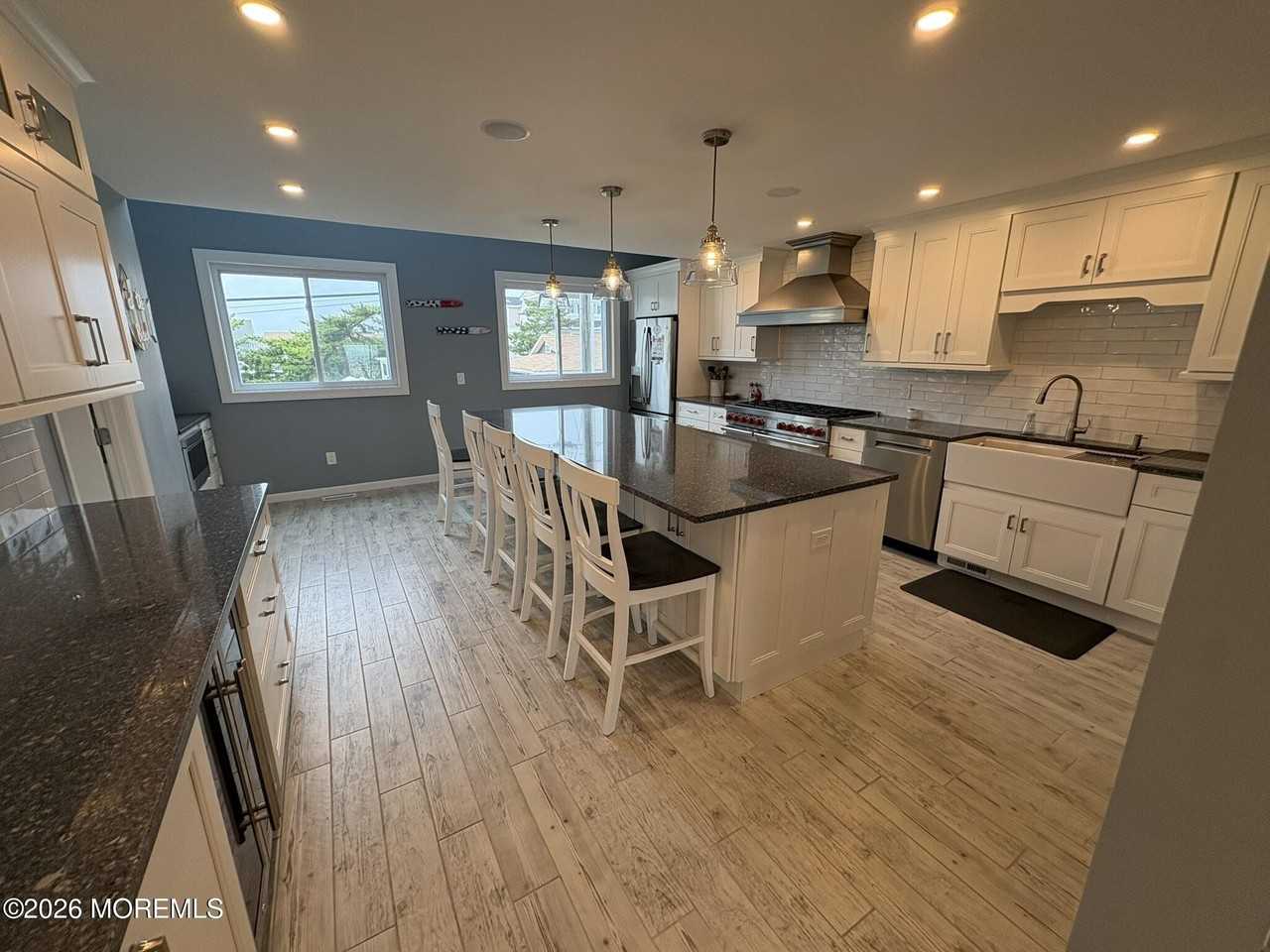 3608 Ocean Ter - Photo 7 of 32