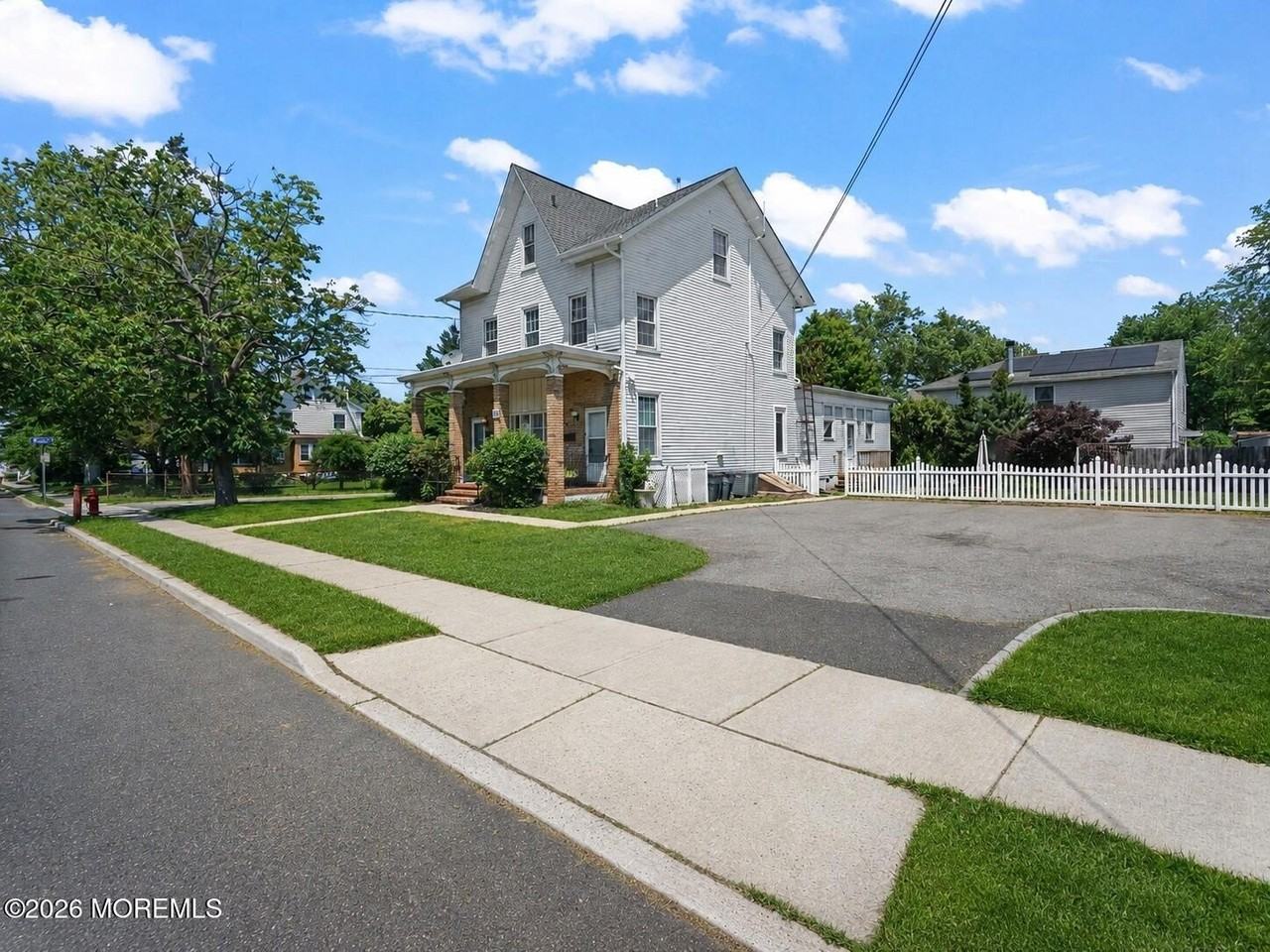 103 Main St - Photo 6 of 27