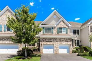 18 Deepwater Cir - Photo 1 of 1