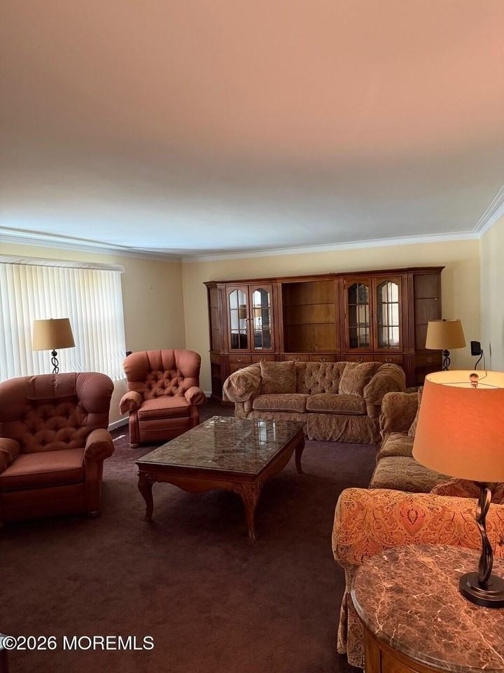 320 Boulevard - Photo 5 of 14
