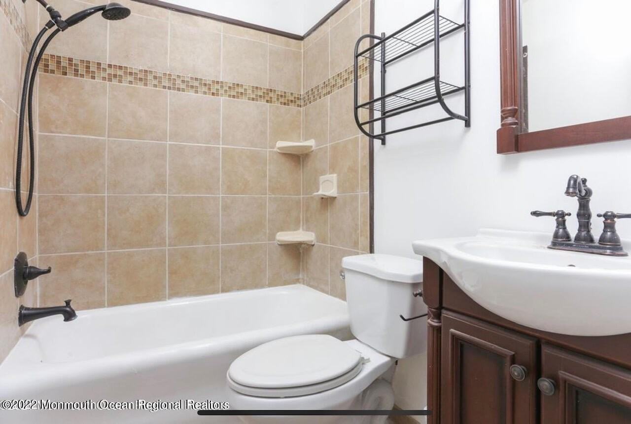 713 18th Ave - Photo 5 of 13
