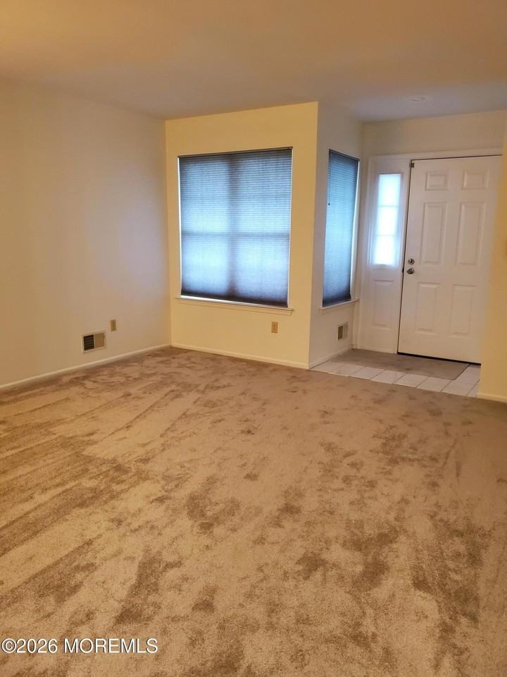3404 Equestrian Way - Photo 2 of 12
