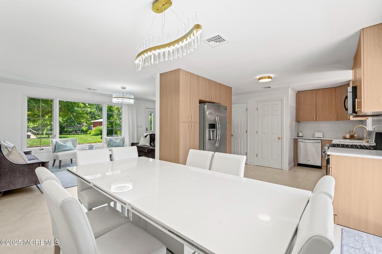 26 Hilltop Rd - Photo 4 of 26