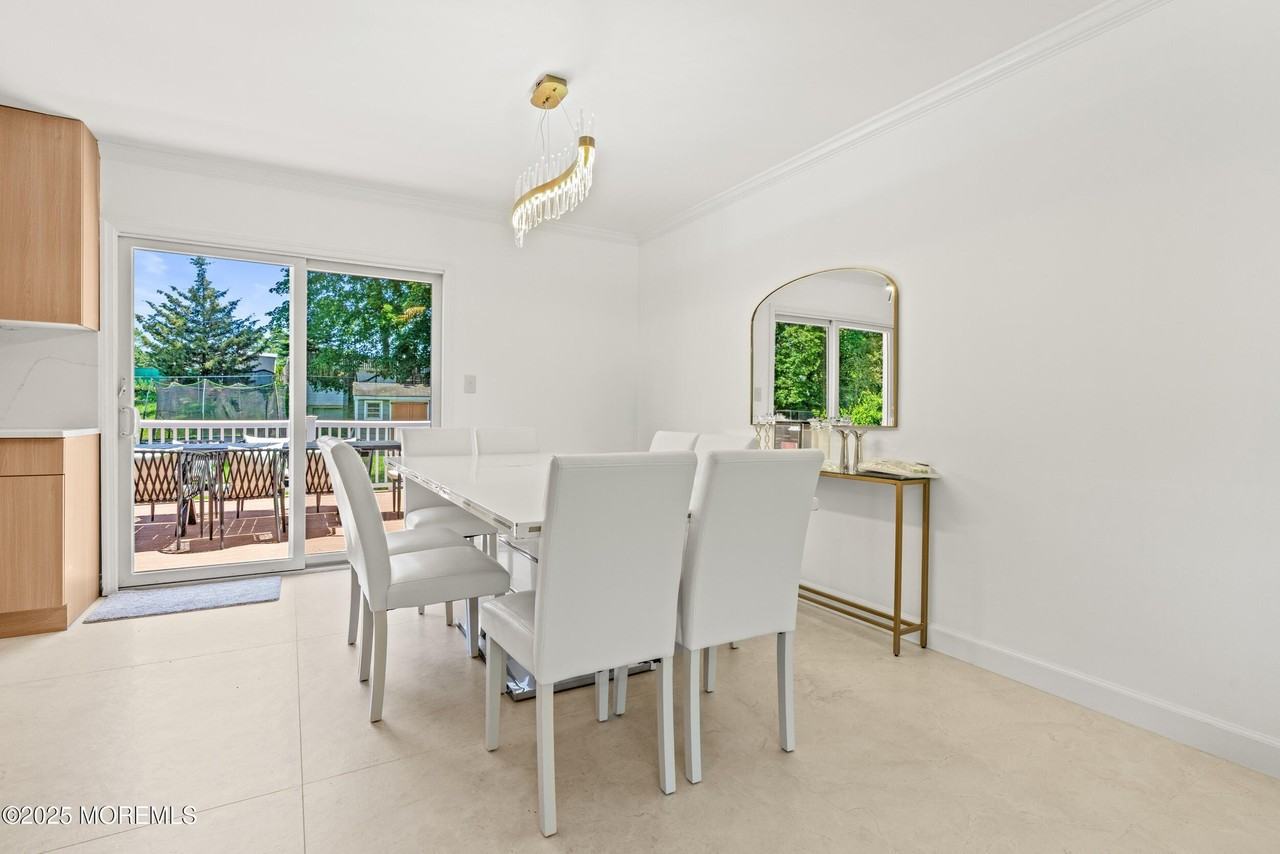 26 Hilltop Rd - Photo 5 of 26