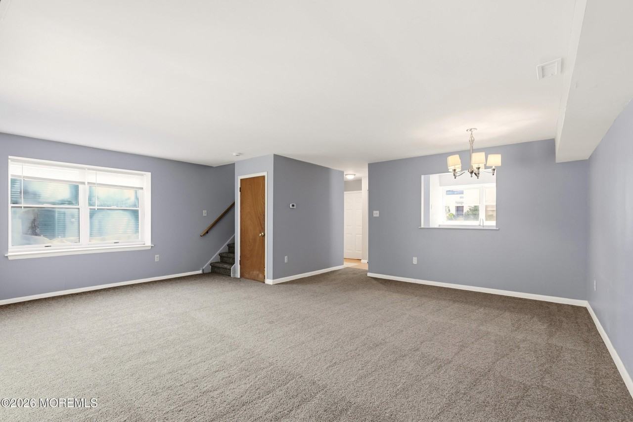 12 S Indian Valley Ct #12 - Photo 7 of 14