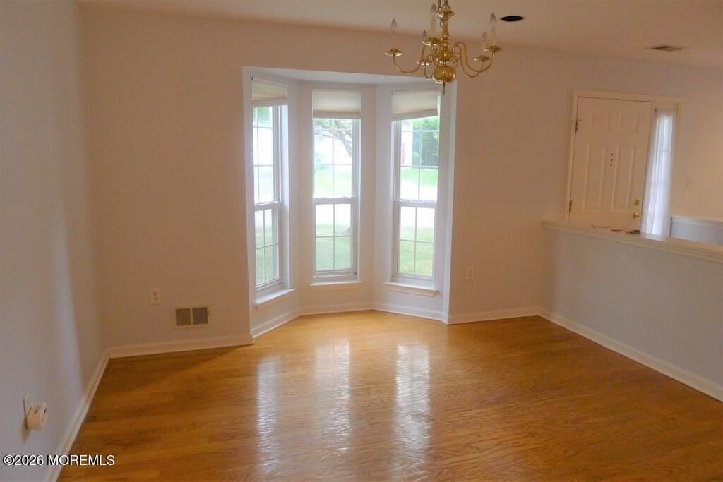 54 Durant Ave - Photo 7 of 12