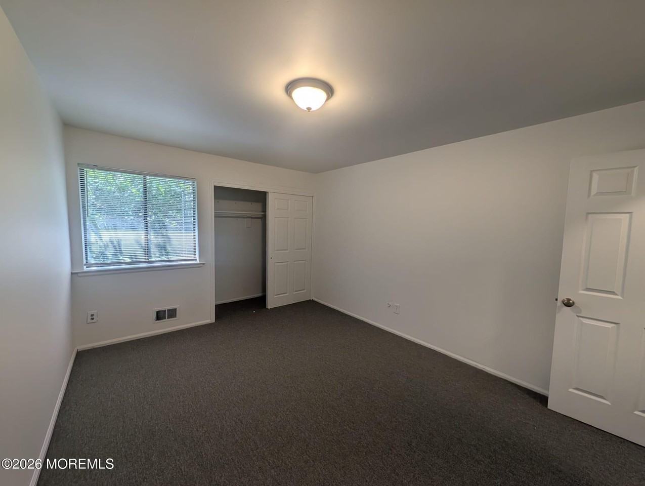 44 Davids Ct - Photo 7 of 19