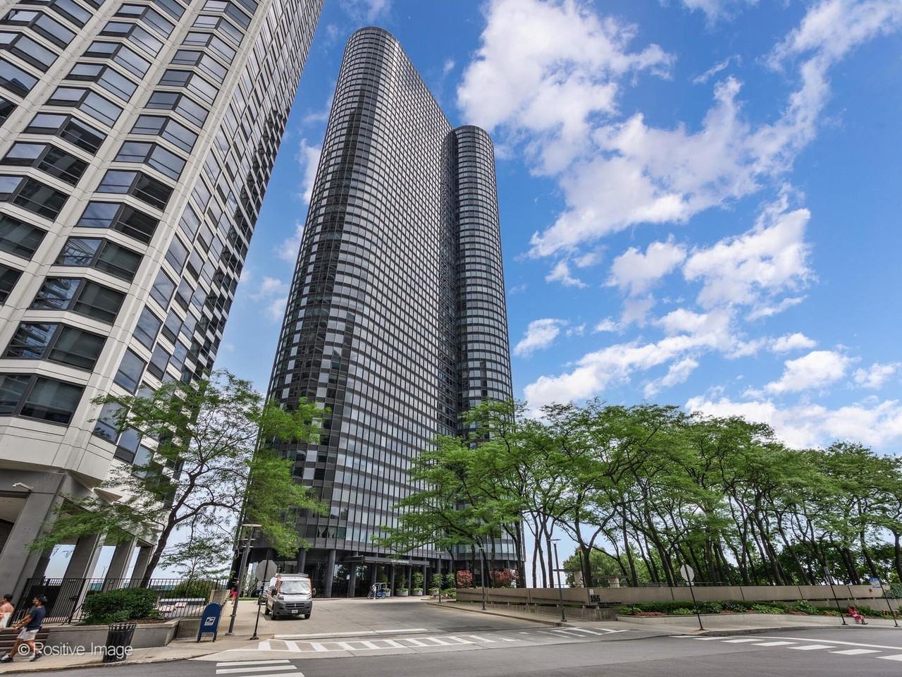 155 N Harbor Dr #4312