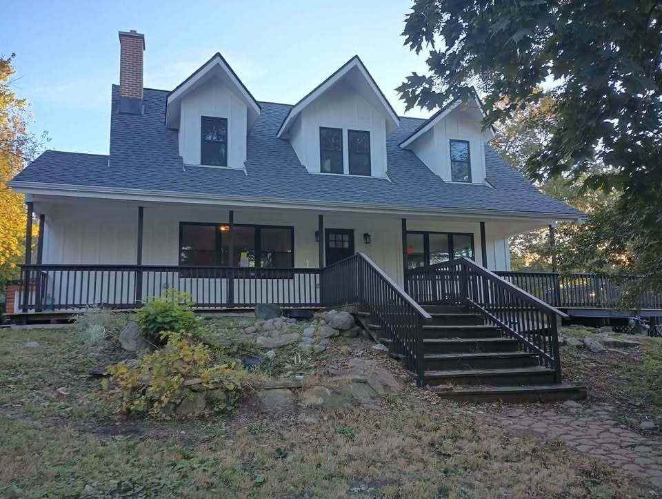 29W139 Childs St - Photo 2 of 19