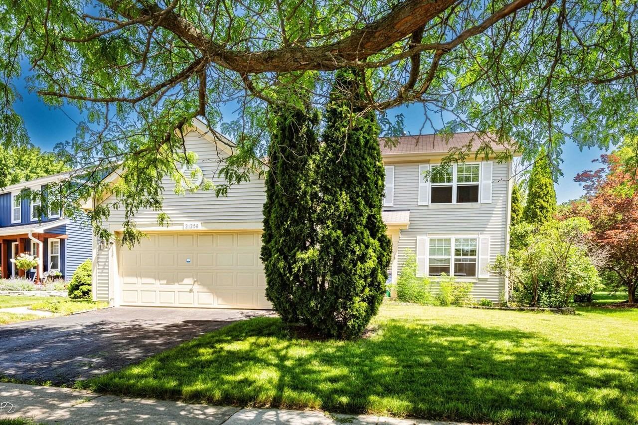 21258 W Cascade Ct - Photo 4 of 4