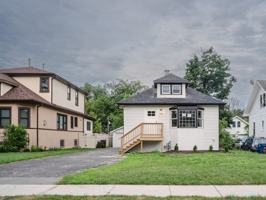 featured image of 523 S Monterey Ave
