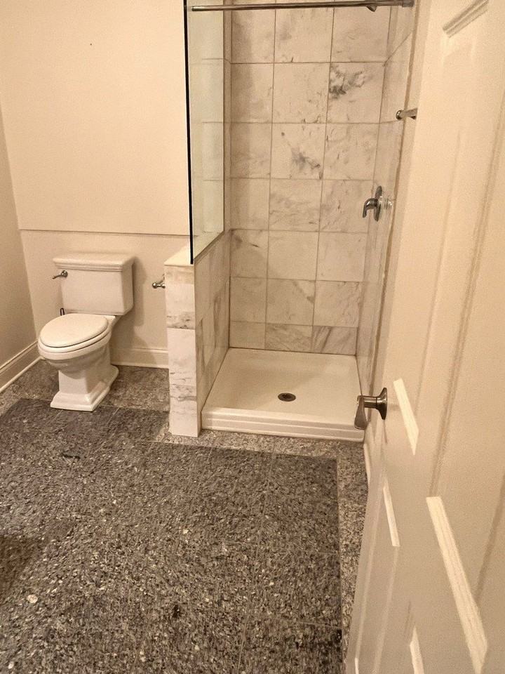 5758 N California Ave #3C - Photo 4 of 13