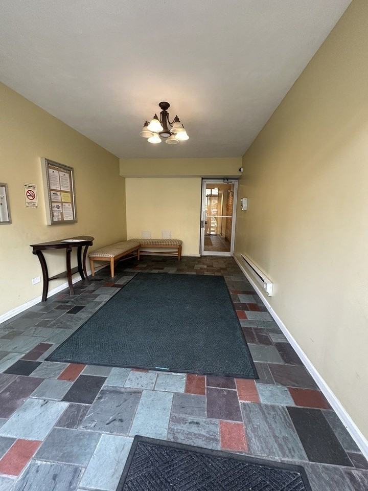 5953 N Kenmore Ave #101 - Photo 3 of 14