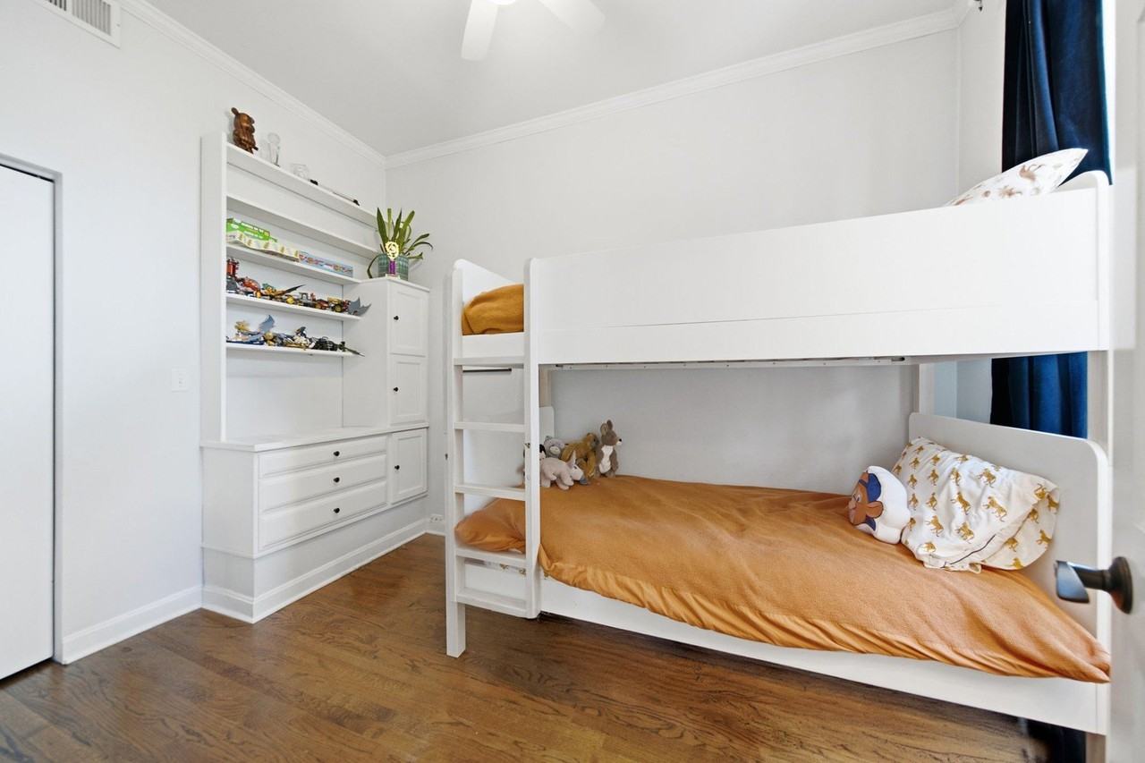 3742 N Janssen Ave #2 - Photo 7 of 19