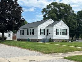 featured image of 518 Bremer St