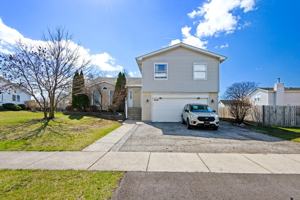 featured image of 649 Hiawatha Dr