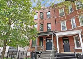 2133 W Crystal St #G - Photo 1 of 1