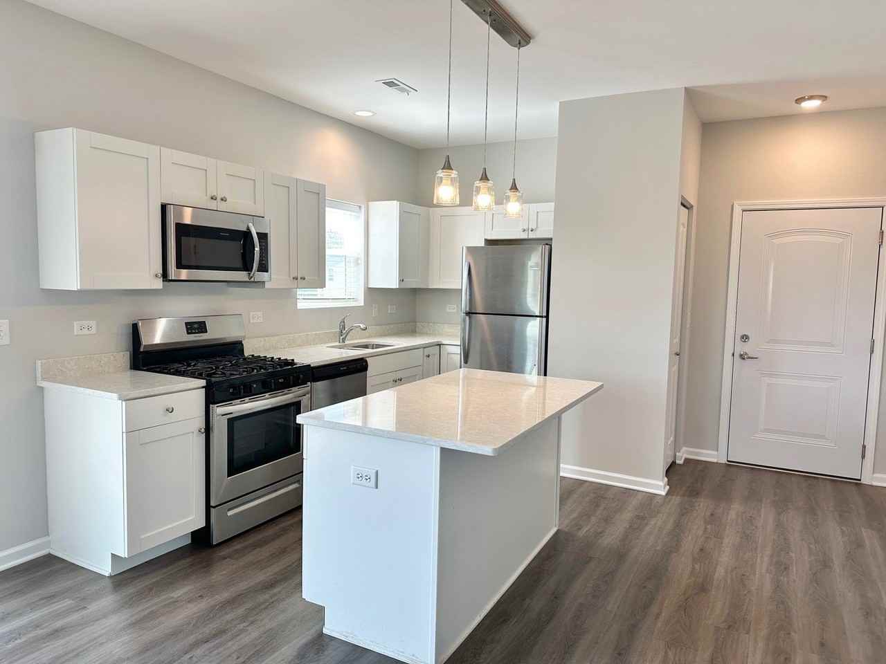 855 E Main St #3A - Photo 2 of 15