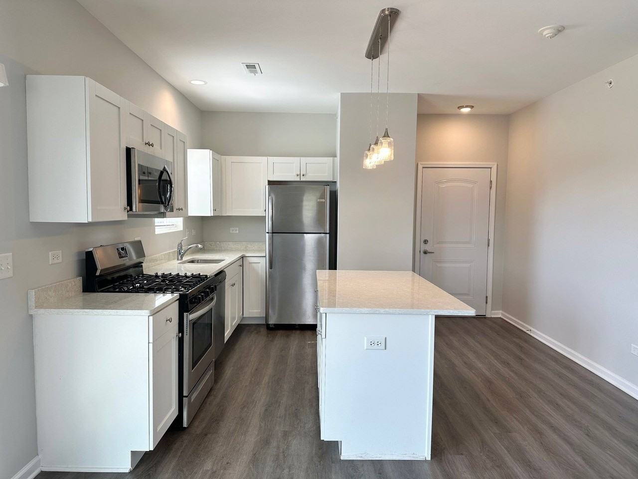 855 E Main St #3A - Photo 3 of 15