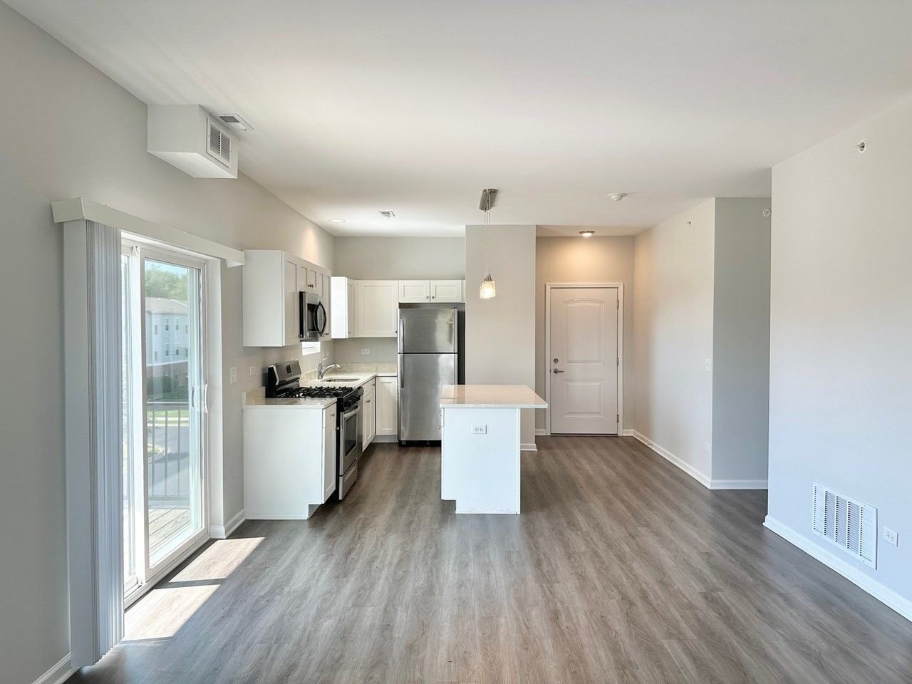855 E Main St #3A - Photo 6 of 15